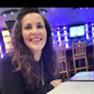 Meet your Posher, Deidra